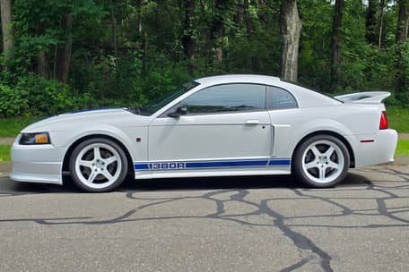 Ford Mustang  '2003