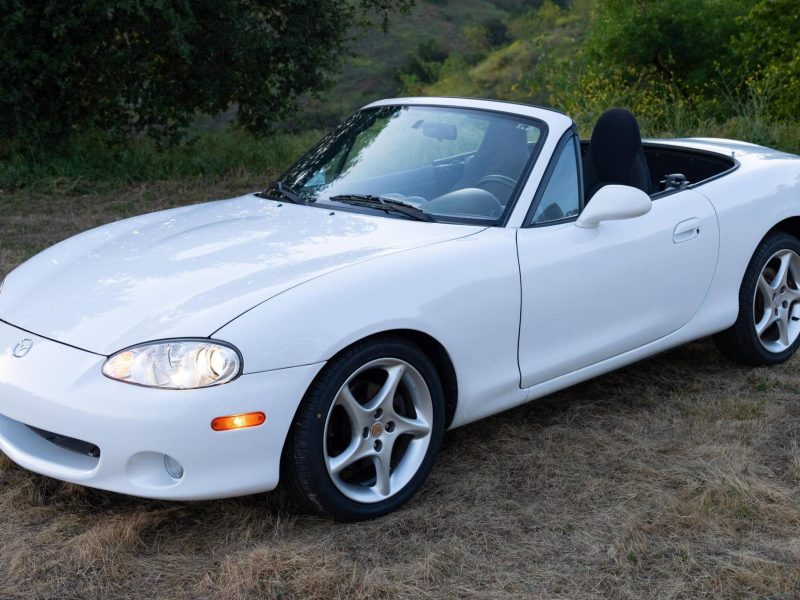 Mazda Miata MX-5  '2003